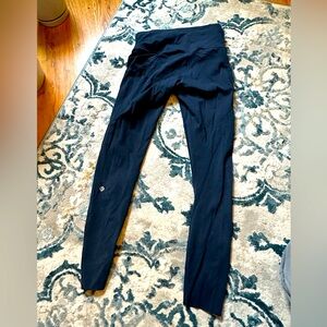 Lululemon Fast and Free Leggings, 25” in True Navy